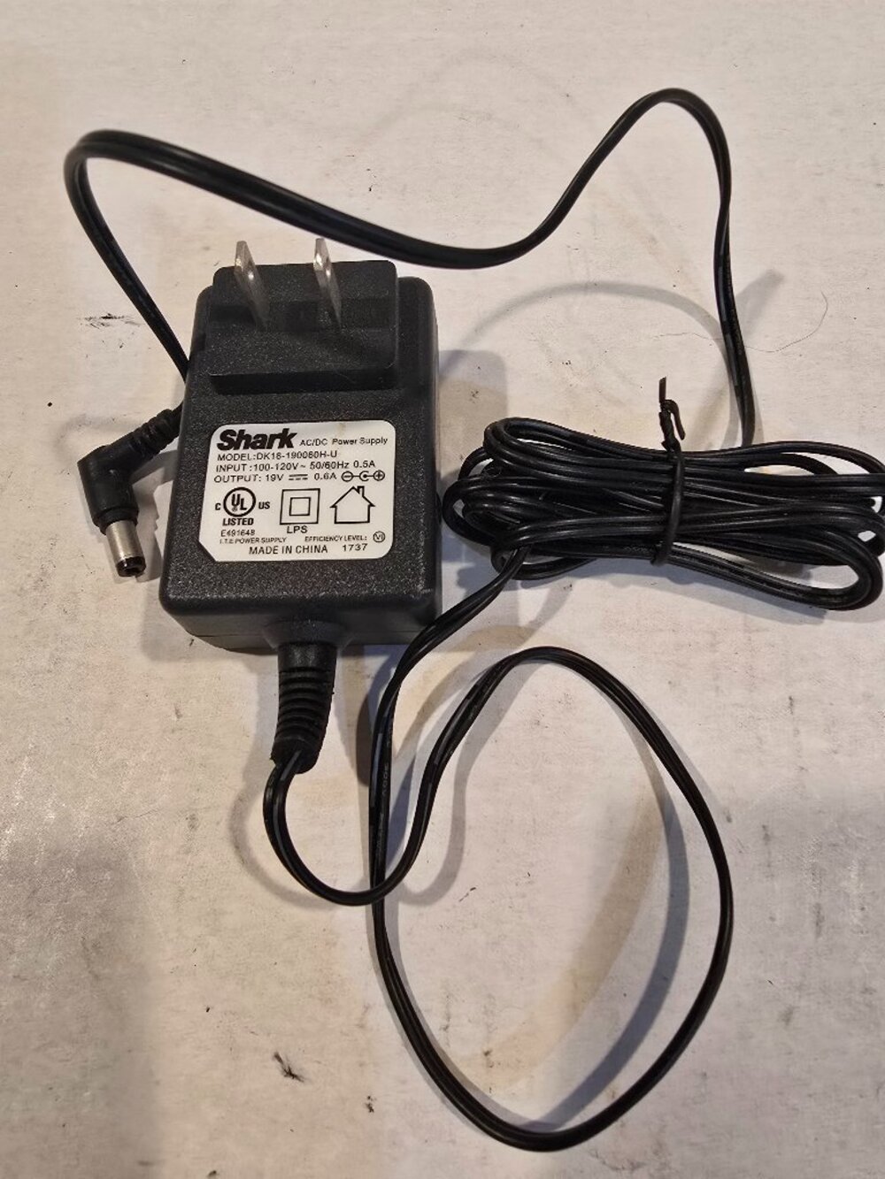 Shark OEM AC Power Adapter DK18-190060H-U 19V 0.6A for ION Robot Charging Dock